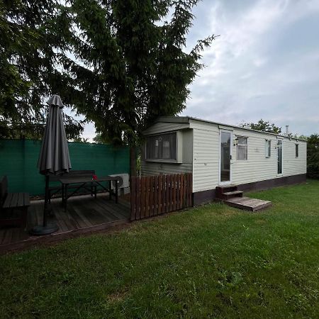 Autocamp Free Star - Mobilheimy Apartment สตราโคตีน ภายนอก รูปภาพ