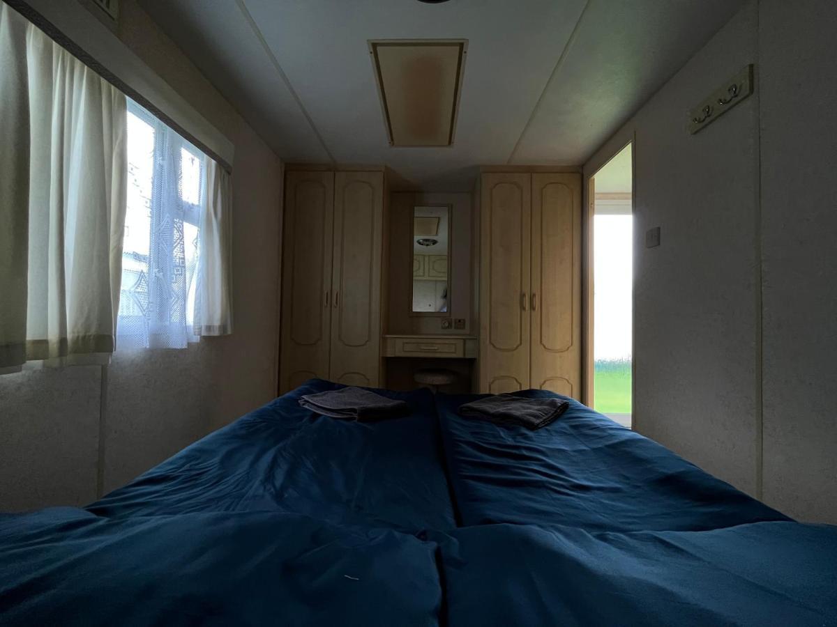 Autocamp Free Star - Mobilheimy Apartment สตราโคตีน ภายนอก รูปภาพ