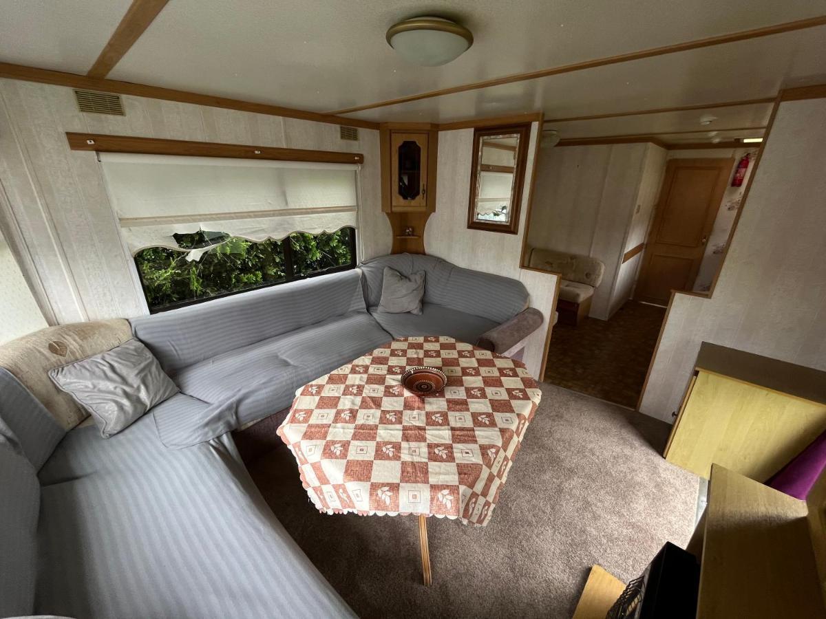 Autocamp Free Star - Mobilheimy Apartment สตราโคตีน ภายนอก รูปภาพ