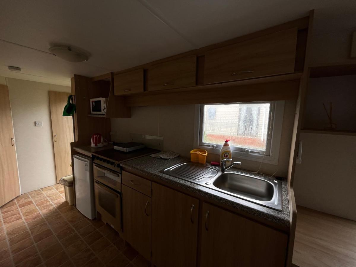 Autocamp Free Star - Mobilheimy Apartment สตราโคตีน ภายนอก รูปภาพ