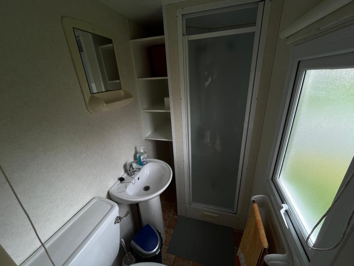 Autocamp Free Star - Mobilheimy Apartment สตราโคตีน ภายนอก รูปภาพ