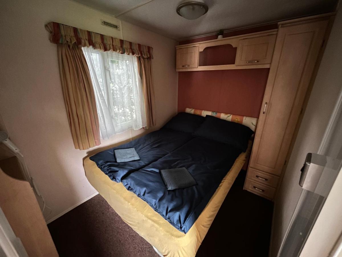 Autocamp Free Star - Mobilheimy Apartment สตราโคตีน ภายนอก รูปภาพ