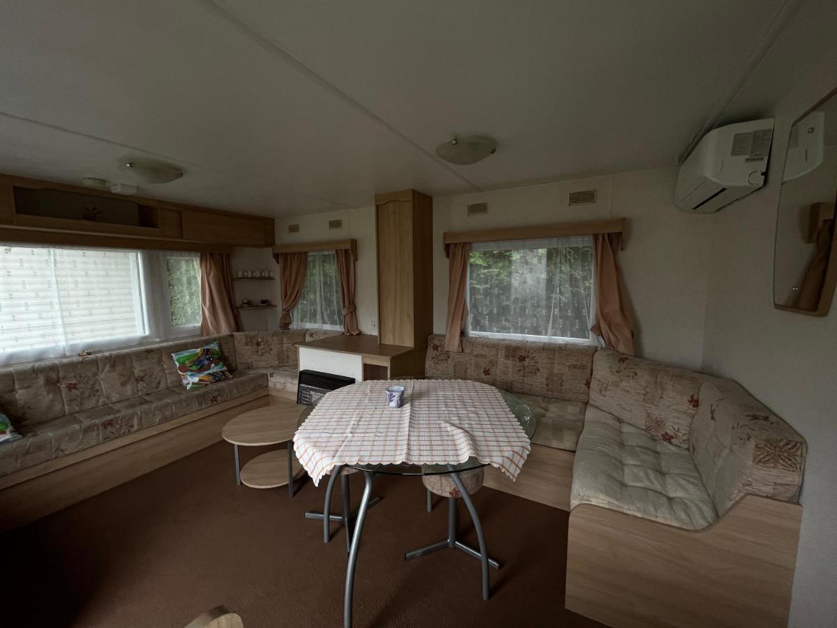 Autocamp Free Star - Mobilheimy Apartment สตราโคตีน ภายนอก รูปภาพ